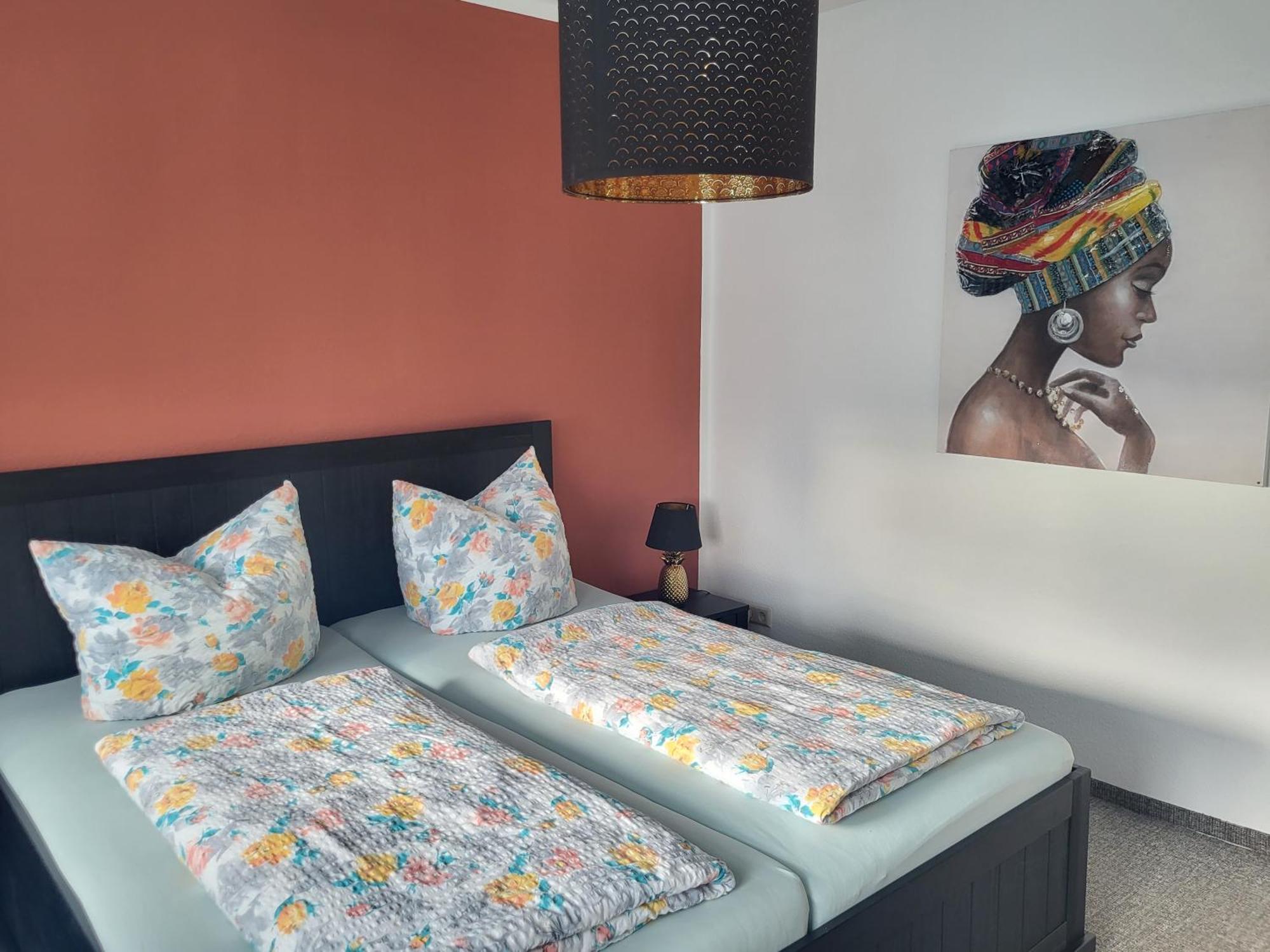 Apartment - Gaestewohnung - Unterkunft Monteure Хемніц Екстер'єр фото