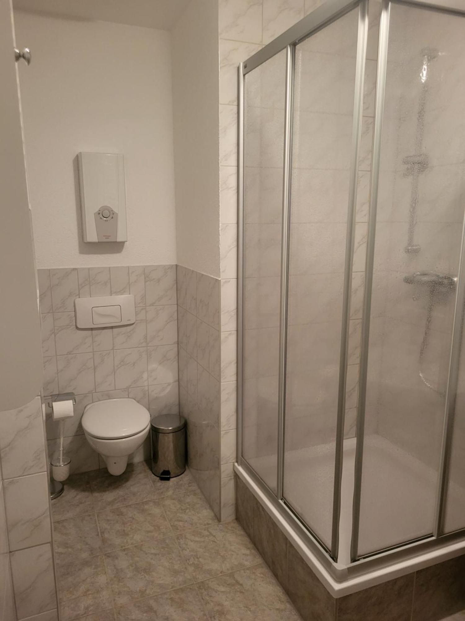 Apartment - Gaestewohnung - Unterkunft Monteure Хемніц Екстер'єр фото